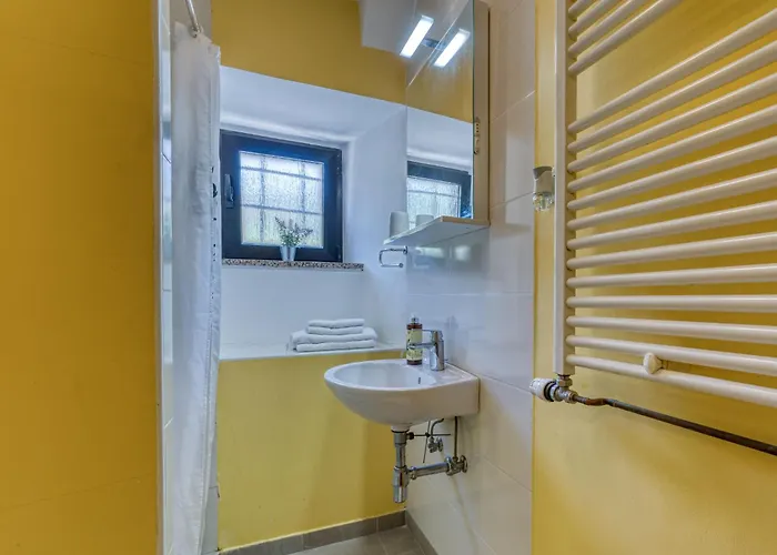 Lovrano-1 By Interhome Lovran