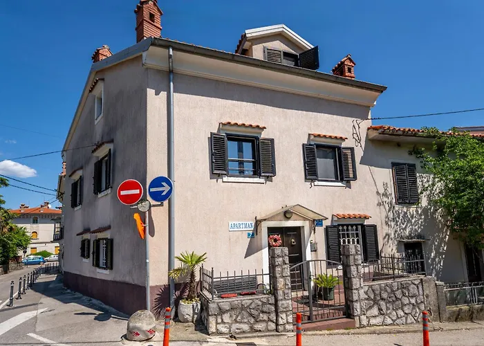 Lovrano-1 By Interhome