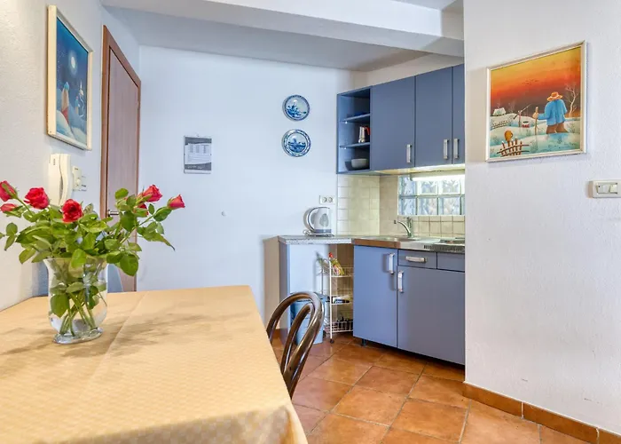 Lovrano-1 By Interhome *