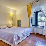 Apartament Lovrano-1 By Interhome