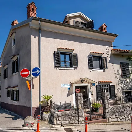 Lovrano-1 By Interhome